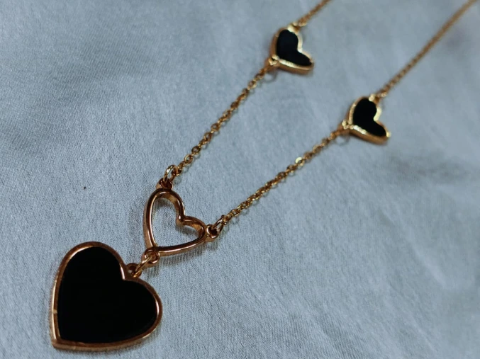 4 hearted necklace